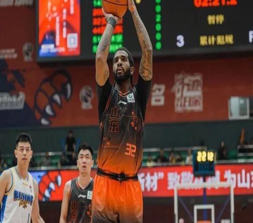 從四強到五連?。荷綎|男籃丟掉的防守與團隊，該撿起來了