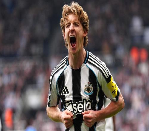 天空：戈登今夏離隊可能性極大，拜仁和阿森納正在關(guān)注他