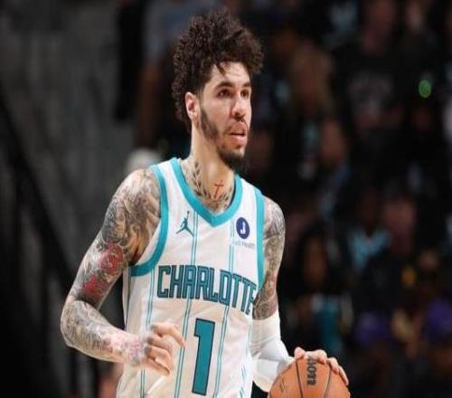 鮑爾：賽后試圖與阿德巴約溝通未果將繼續(xù)嘗試道歉