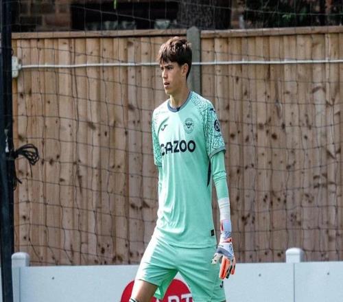 一個17歲門將的"遲到"青訓(xùn)路