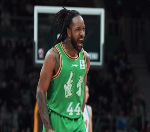 辽宁遭浙江逆转横扫：赵继伟13+7付豪复出9分程帅澎15分