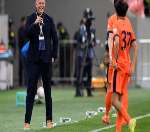 青島德比互交白卷！VAR多次介入，海牛下輪戰(zhàn)申花恐遭三輪不勝！