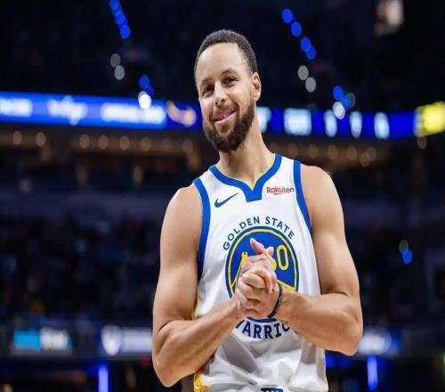 布克格林遭驅(qū)逐！庫里16中4僅17分勇士不敵太陽無緣季后賽