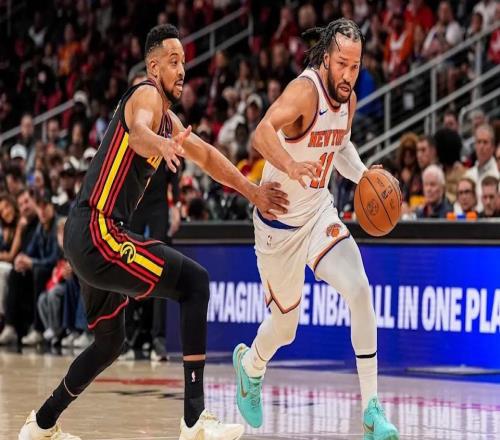 尼克斯季后賽首戰(zhàn)：一場"總決賽或失敗"的豪賭