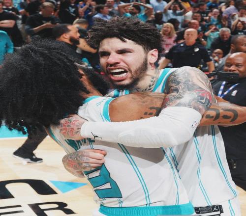 狂輸31分！打破歷史紀(jì)錄！連續(xù)10年無緣季后賽