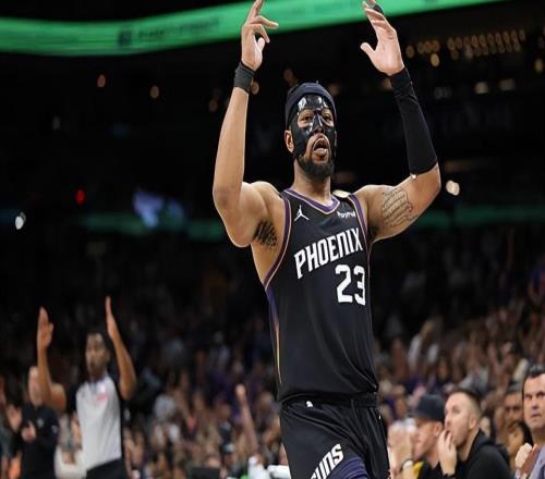 不僅防住了庫里，太陽后場(chǎng)大閘還展現(xiàn)出了超強(qiáng)的外線投射能力