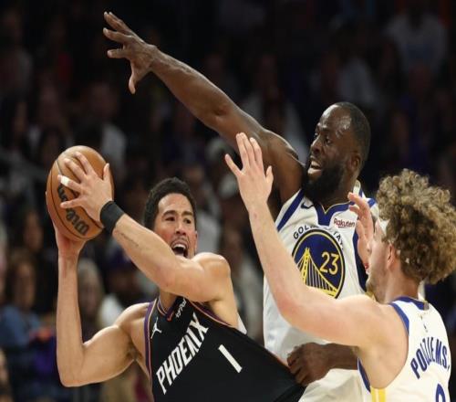 布克談與格林被驅(qū)逐：我理解他是個好勝的人，輸球發(fā)脾氣很正常