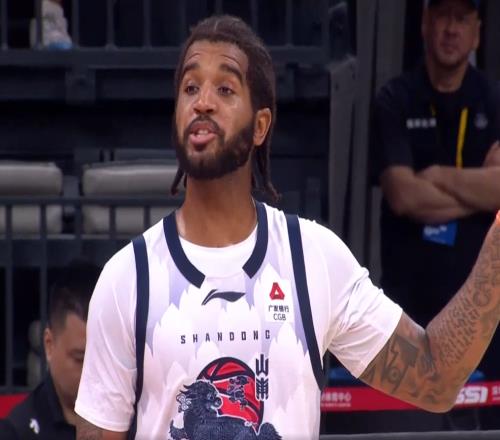 山東男籃客場(chǎng)爆冷，終結(jié)深圳15連勝，3名外援同時(shí)復(fù)蘇