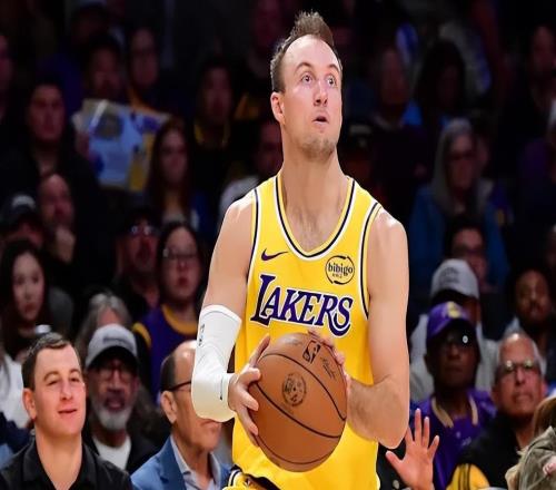 肯納德創(chuàng)7新高登全美熱搜！湖蜜贊譽(yù)直接刷屏佩林卡2換1賺翻天