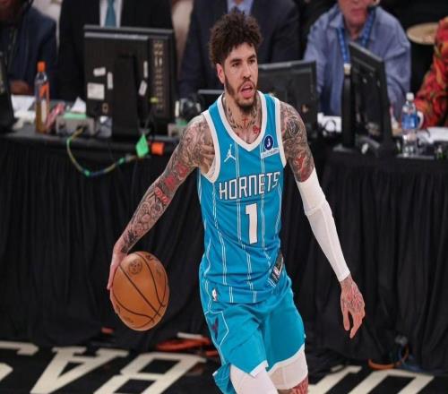 狂輸31分！東部黑馬轟然出局，魔術(shù)晉級季后賽，狀元25分6助攻