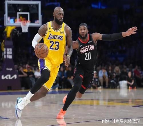 湖人贏球仍出兩隱患，老詹兩點(diǎn)該夸！肯納德賽后攤牌，一人被忽視