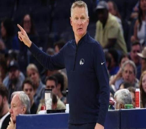 預(yù)計(jì)科爾會(huì)續(xù)約回歸，新合同年薪或?qū)⒏哌_(dá)2000萬(wàn)