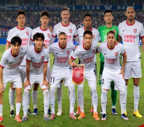 大連逆轉河南絕非偶然！川渝滬拿3分順理成章，泰山云南太意外了