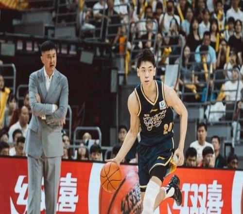 廣東慘遭18分逆轉(zhuǎn)疑似放水！專家暗示打假球：杜鋒為季后賽挑對(duì)手