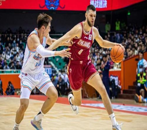 央视直播！广东VS山西全力横扫，拉科塞维奇上演首秀，杜锋冲前四