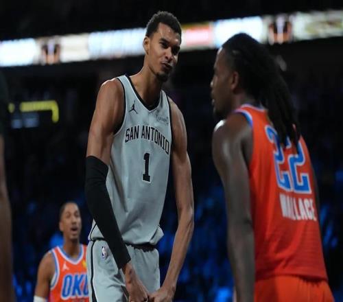 馬刺12月奇跡：8人輪流得分王，深度籃球的極限實驗