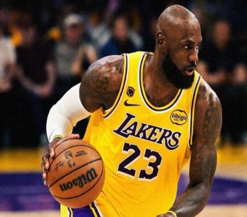 完勝！老詹19+13生涯新高，申京19中6謝潑德拉胯，艾頓兩人大爆發(fā)