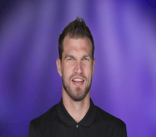 馬刺助教一句話，藏著季后賽最硬的生存法則