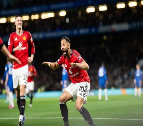 全取6分，曼聯(lián)隊(duì)史第二次單賽季英超雙殺切爾西