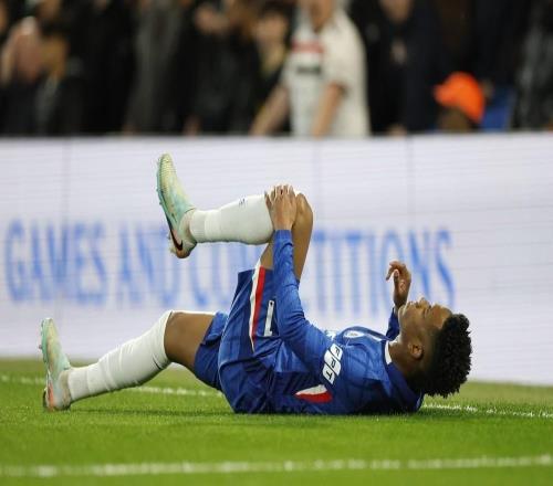 巴媒：埃斯特旺右大腿傷勢較輕，有望在世界杯名單公布前復(fù)出