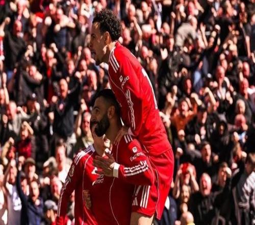 穩(wěn)了利物浦英超對(duì)埃弗頓半場領(lǐng)先的情況下從未輸球