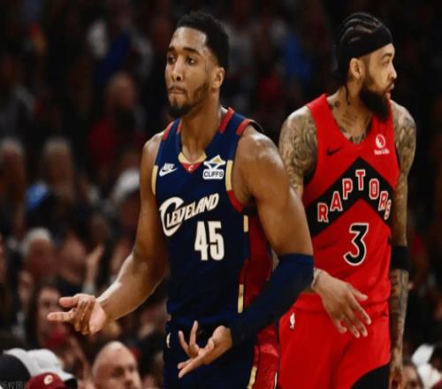 肯納德5中5三分爆冷封神！41歲老詹創(chuàng)歷史，湖人輕取火箭真相扎心