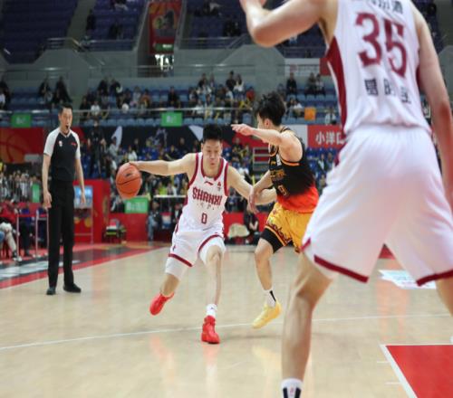 張寧致命失誤！山西爆冷惜敗江蘇尼克斯首秀20分賈爾斯36+11