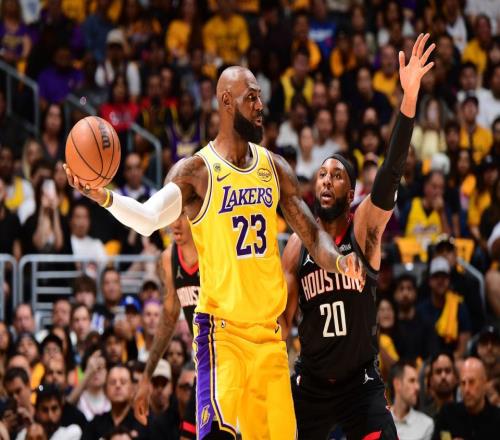 詹姆斯19+8+13創(chuàng)新高，湖人10火箭開(kāi)門紅！杜蘭特傷缺申京19中6