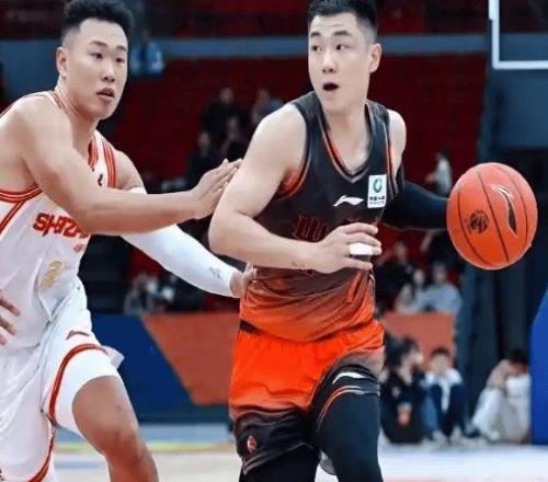 深圳備鴻門宴戰(zhàn)山東，邱彪陷困局，新援首秀或成勝負(fù)關(guān)鍵