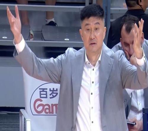 CBA最新排名：廣東離奇輸球神助攻北京遼寧不敵浙江跌出前8