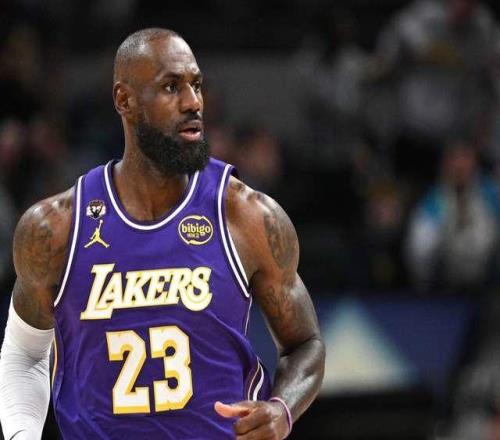 最多再打3場(chǎng)肖華一句話引爆全網(wǎng)，41歲詹皇生涯進(jìn)入倒計(jì)時(shí)