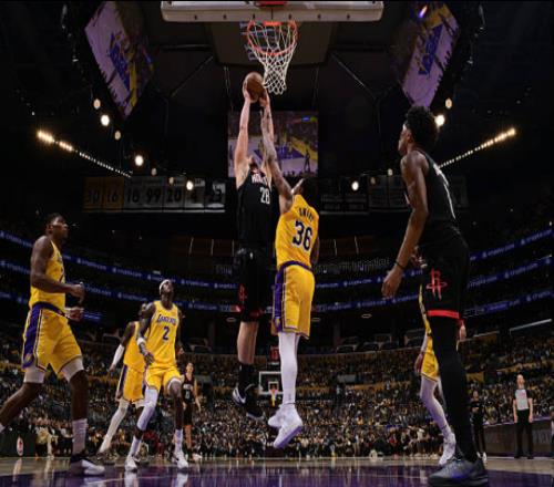 肯納德成湖人大腿！轟27分+三分5投全中杜蘭特缺陣火箭輸G1