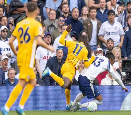 英超最新積分戰(zhàn)報(bào)：熱刺慘遭絕平，切爾西01曼聯(lián)，紐卡被絕殺