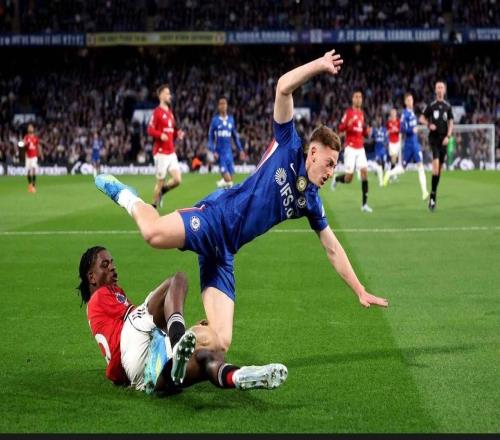 郵報：帕爾默看上去已經(jīng)完全迷失，整支切爾西球員皆是如此