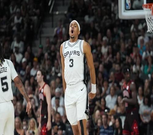 馬刺第六人自曝：從首發(fā)到板凳，我照鏡子哭了