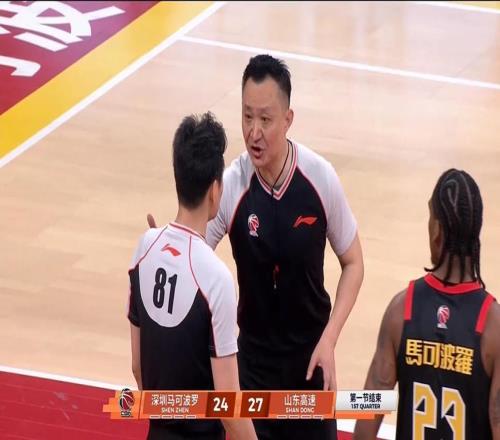 爆冷！終結(jié)15連勝，郭士強見證：山東男籃止5連敗，高詩巖太尷尬
