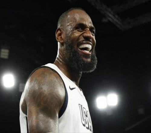 41歲還能飛詹姆斯一場比賽撕碎NBA衰老定律