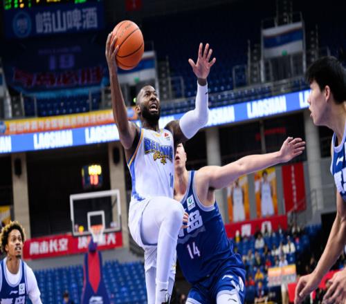 CBA最新排名！北京爭四占據(jù)主動權(quán)，山東鎖定第八，北控出線太難