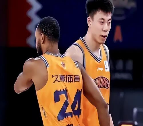 CBA今晚6場焦點(diǎn)戰(zhàn)！CCTV5直播上海PK遼寧沖22連勝，廣東PK山西