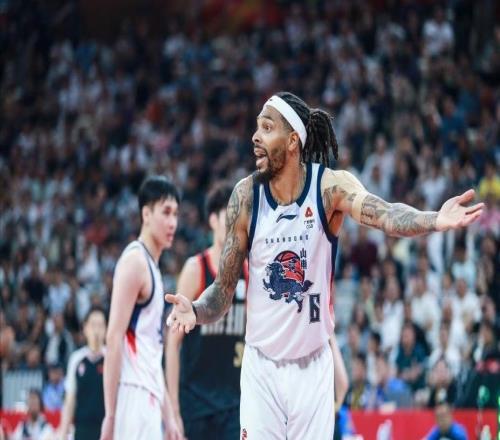 CBA最新排名出爐！山東爆冷終結(jié)深圳連勝，廣廈北京逆轉(zhuǎn)取勝