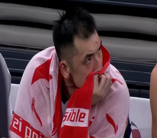 95103！深圳15連勝被終結(jié)，京粵看到前三希望，遼籃最多止步8強