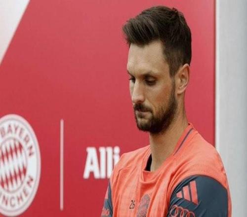 烏爾賴希為拜仁出戰(zhàn)67場(chǎng)德甲比賽，贏得10座冠軍