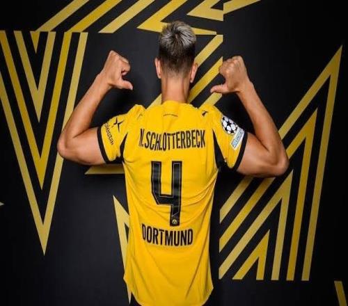 阿斯：施洛特貝克和斯密特是皇馬在中衛(wèi)和中場引援的首要目標(biāo)