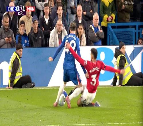 曼聯(lián)慶幸4000萬賣加納喬，換來大賽先生！更衣室群嘲加納喬竟點贊