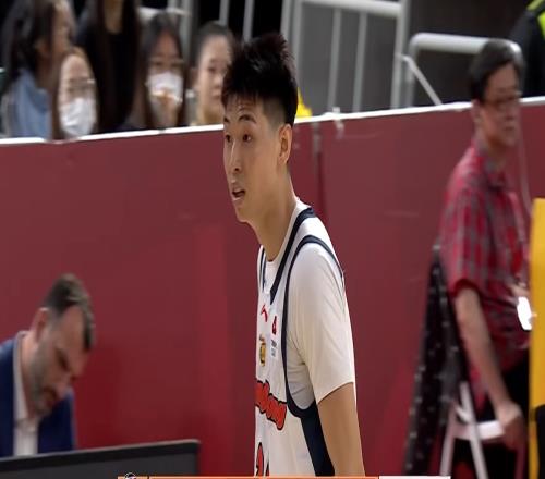 54犯61罰！本土主力僅得26分讓杜鋒絕望，2連敗廣東徹底無緣前四