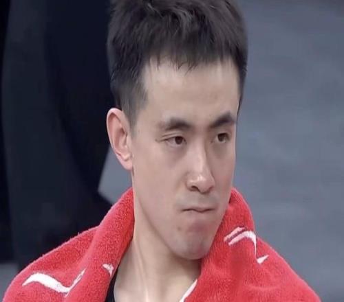 毫無(wú)還手之力！客場(chǎng)慘敗上海34分，趙繼偉社媒發(fā)文：呵呵