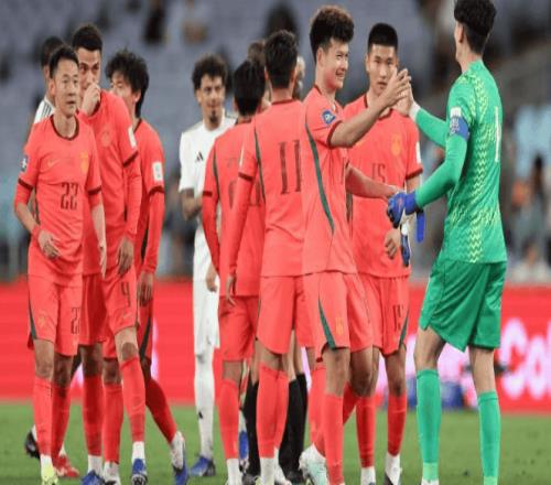 海港5輪僅丟7球逆襲中超第四，魏震領(lǐng)銜土防成國足新希望