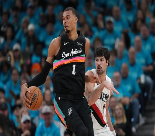 文班亞馬35+5+5記3分創(chuàng)歷史第1神跡，馬刺完勝開拓者！楊瀚森0分