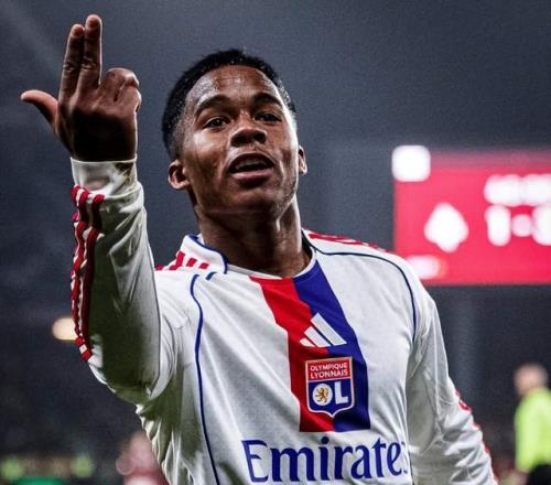 19歲皇馬租將閃耀：1傳1射攻克巴黎！17場7球7助沖擊世界杯