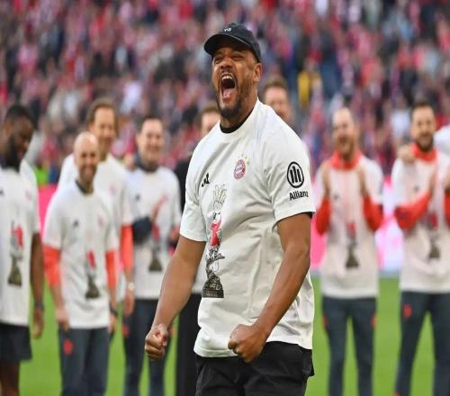 【仍有紀(jì)錄在等待】隊(duì)史第35冠！拜仁提前4輪衛(wèi)冕德甲冠軍！